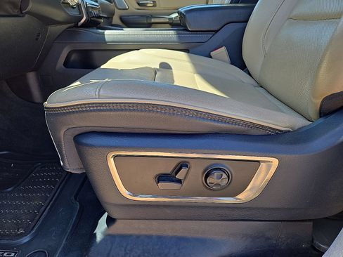 Used 2020 RAM 1500 Limited AWD/4WD image 24