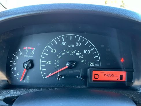 Used 2020 Nissan NV200 SV image 16