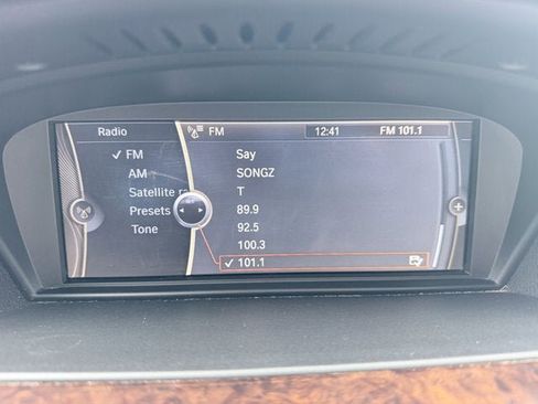 Used 2010 BMW 328i xDrive Sedan image 11