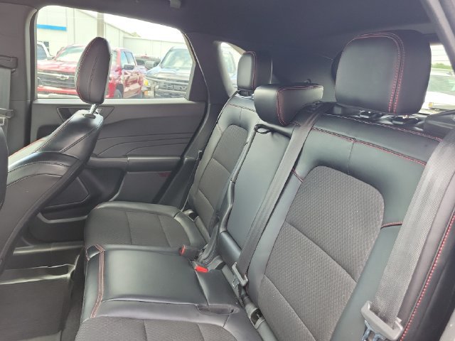 Used 2024 Ford Escape ST-Line w/ Tech Pack #1 AWD/4WD image 17