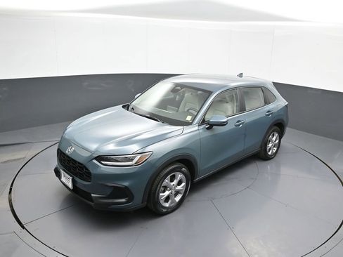 Used 2024 Honda HR-V LX image 32