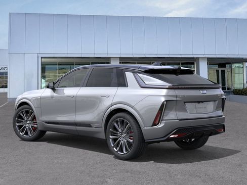 New 2026 Cadillac Lyriq V image 3
