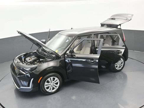 Used 2023 Kia Soul LX FWD image 52