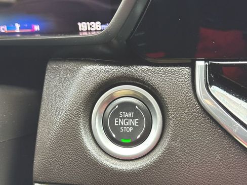Used 2024 Chevrolet Colorado Trail Boss w/ Technology Package AWD/4WD image 17