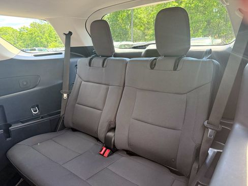 Certified 2025 Ford Explorer Active AWD/4WD image 21