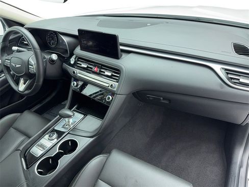 Used 2025 Genesis G70 2.5T image 45