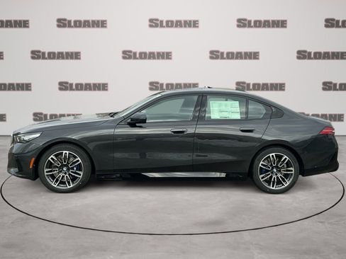 New 2026 BMW 530i xDrive w/ M Sport Package AWD/4WD image 2