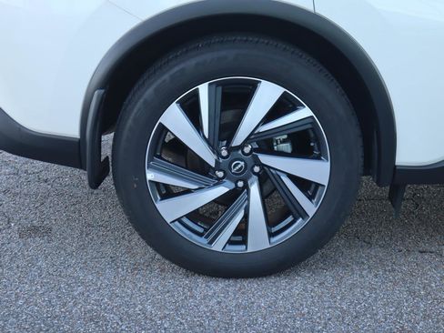 Certified 2024 Nissan Murano SL image 13