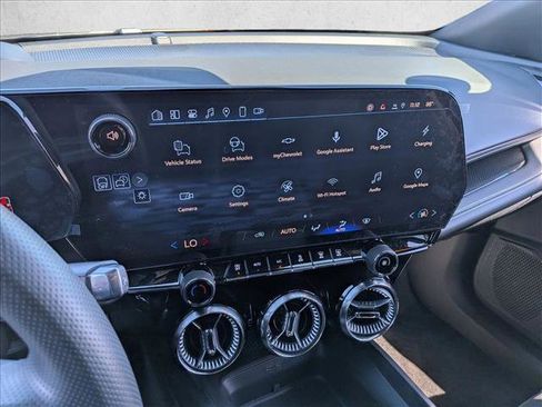 New 2026 Chevrolet Blazer EV LT image 12