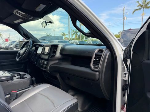 Used 2022 RAM 2500 Tradesman image 21