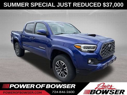 Used 2023 Toyota Tacoma TRD Sport AWD/4WD image 7