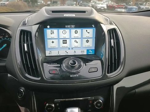 Used 2016 Ford Escape Titanium image 26