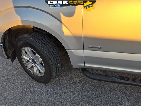 Used 2017 Ford F150 XLT image 11