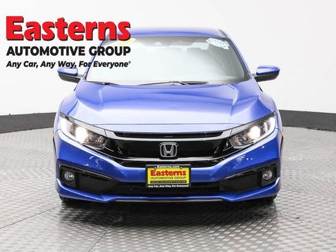 Used 2019 Honda Civic Sport image 2