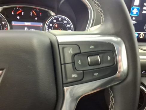Used 2023 Chevrolet Blazer LT FWD image 16