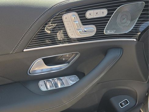 New 2026 Mercedes-Benz GLE 53 AMG 4MATIC Coupe image 18