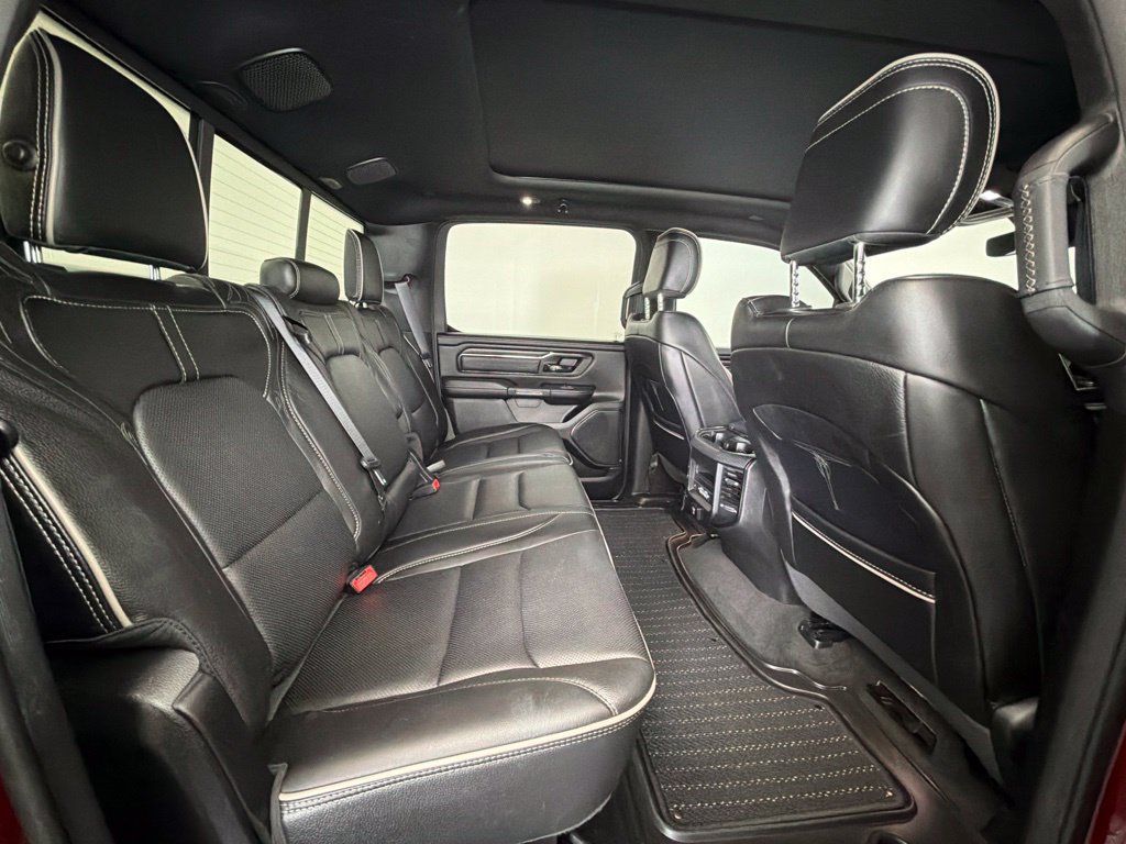 Used 2022 RAM 1500 Limited w/ Body-Colour Bumper Group AWD/4WD image 8