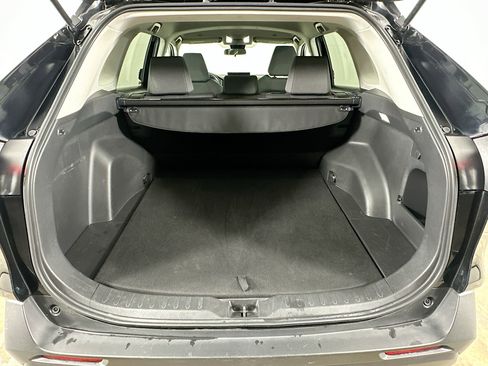 Used 2025 Toyota RAV4 XLE image 28