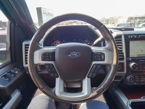 Used 2020 Ford F250 King Ranch w/ King Ranch Ultimate Package AWD/4WD image 25