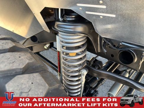 Used 2021 Jeep Gladiator Overland w/ Popular Equipment Package AWD/4WD image 9