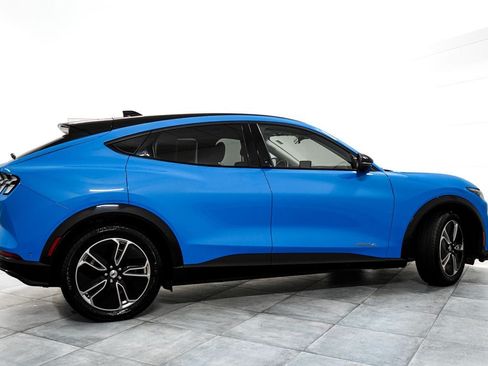 Certified 2023 Ford Mustang Mach-E Premium AWD/4WD image 7
