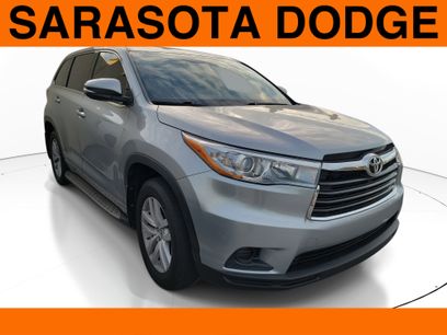 Used 2016 Toyota Highlander LE