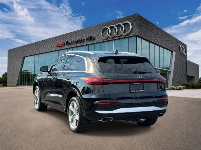Certified 2026 Audi Q5 Premium Plus w/ Premium Plus AWD/4WD image 4