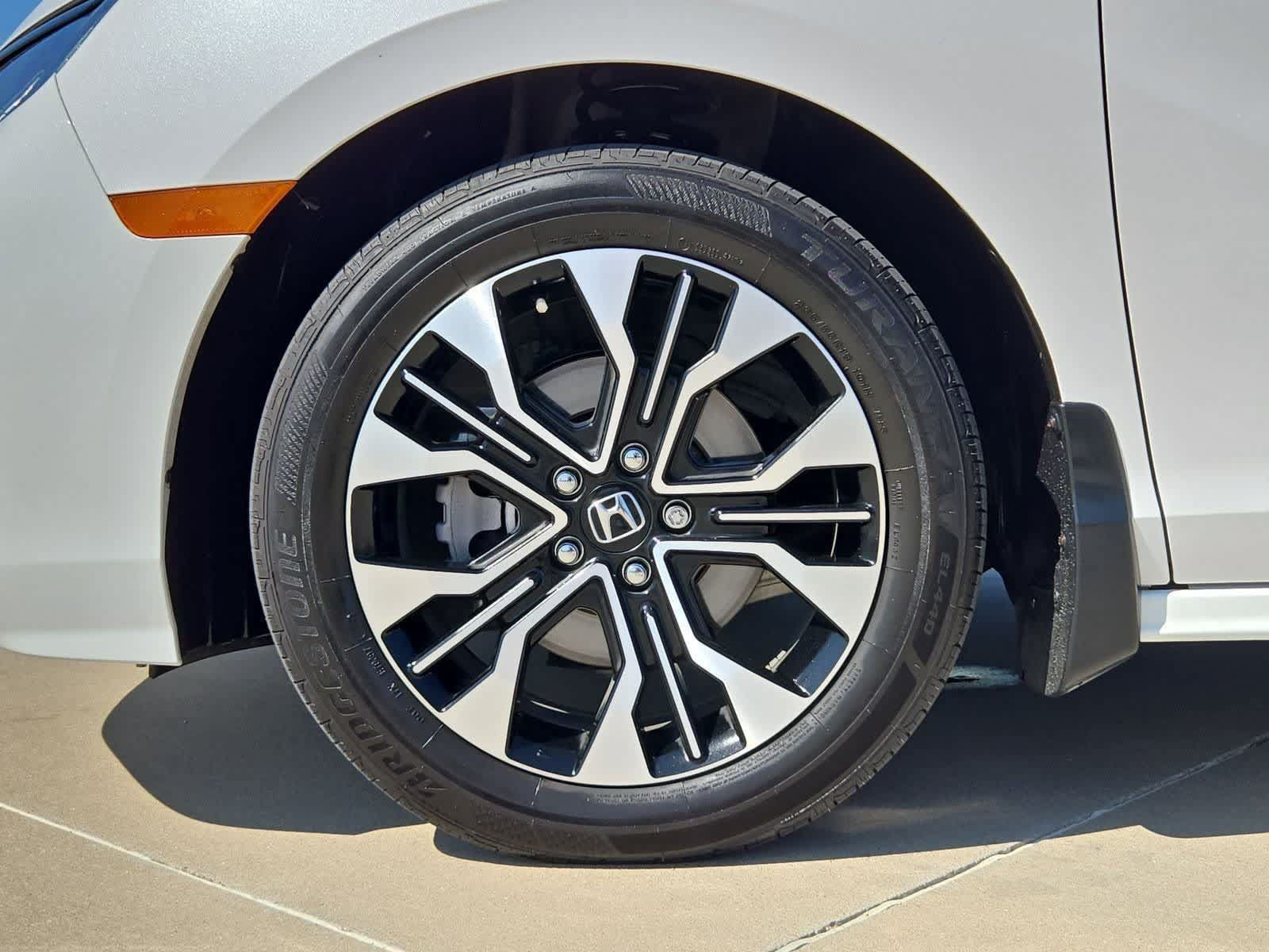 Used 2025 Honda Odyssey Elite image 13