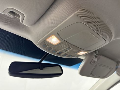 Used 2015 Ford Edge Titanium w/ Equipment Group 301A image 10