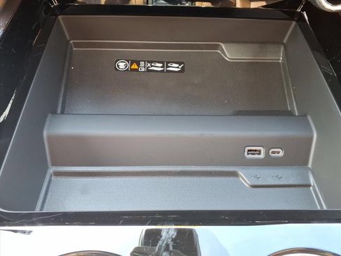 New 2026 Chevrolet Tahoe High Country RWD image 23