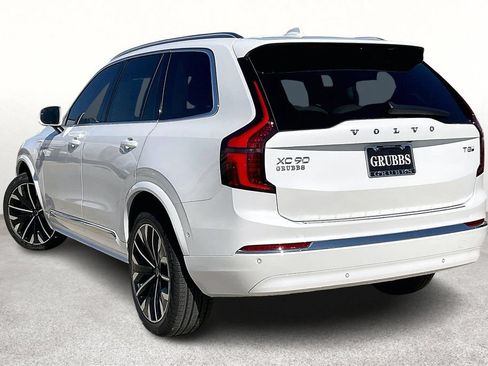 New 2026 Volvo XC90 T8 Ultra w/ Protection Package Premier AWD/4WD image 4
