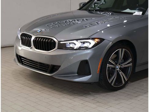 Used 2024 BMW 330i Sedan w/ Convenience Package RWD image 2