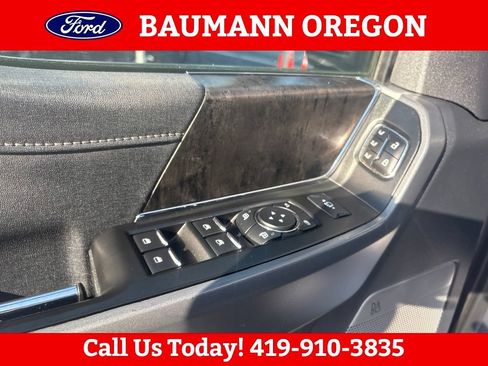 Used 2024 Ford F250 Lariat w/ Lariat Ultimate Package AWD/4WD image 18