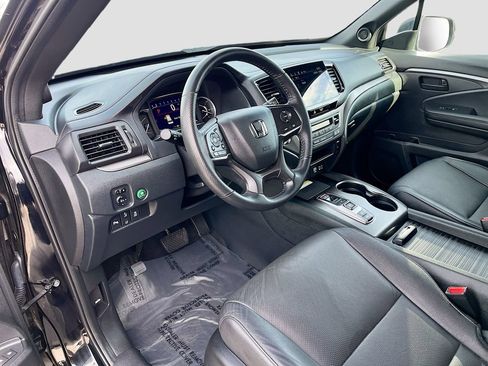 Used 2023 Honda Passport EX-L image 9