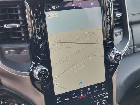 Used 2022 RAM 1500 Laramie image 22