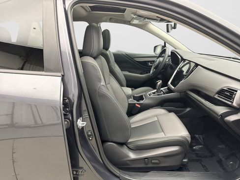 Used 2024 Subaru Outback Onyx Edition XT AWD/4WD image 17
