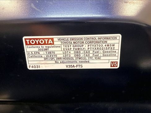 Used 2023 Toyota Tundra Limited AWD/4WD image 35