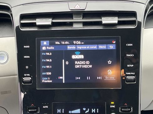 Used 2024 Hyundai Tucson SEL image 14