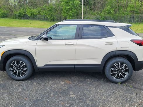 New 2026 Chevrolet TrailBlazer ACTIV w/ Convenience Package FWD image 7