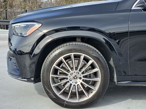 Used 2024 Mercedes-Benz GLE 350 4MATIC image 11