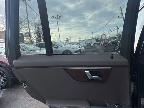 Used 2013 Mercedes-Benz GLK 350 GLK 350 4MATIC Sport Utility 4 image 17