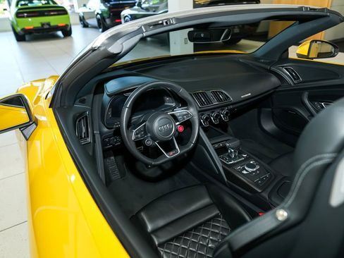 Used 2023 Audi R8 V10 performance RWD image 35