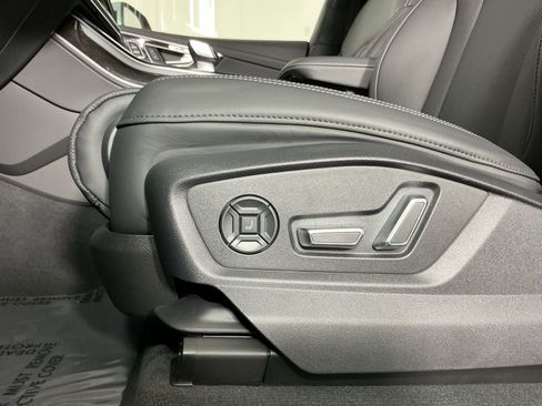 New 2026 Audi Q8 Prestige image 18
