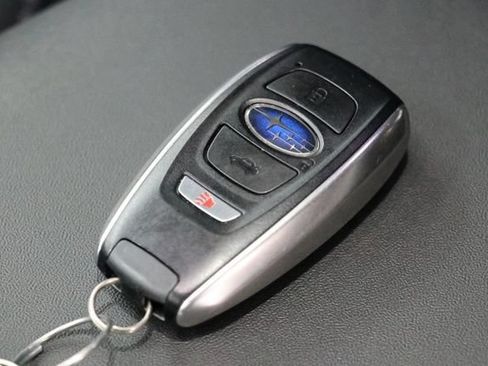 Used 2025 Subaru Outback Limited AWD/4WD image 37