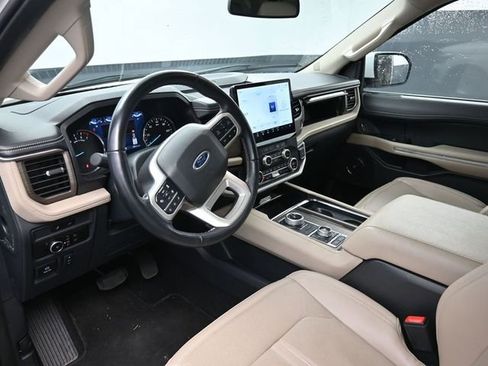 Used 2024 Ford Expedition Max Limited image 15