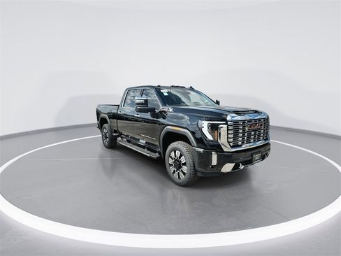 New 2026 GMC Sierra 2500 Denali w/ Denali Reserve Package image 2