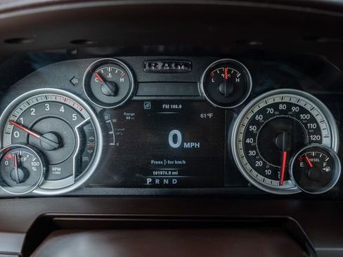 Used 2014 RAM 2500 Laramie image 25