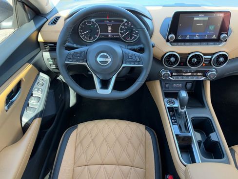 New 2025 Nissan Sentra SV w/ SV Premium Package image 15