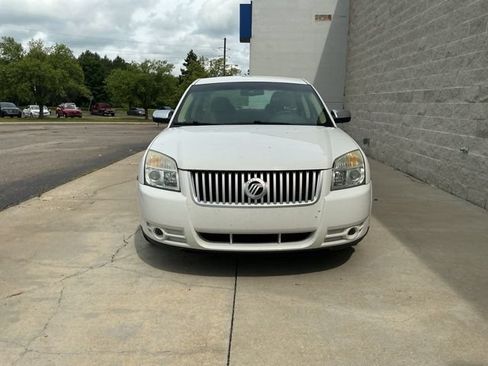 Used 2008 Mercury Sable Sedan FWD image 2
