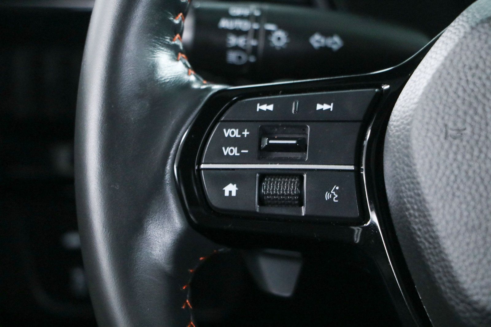 Used 2023 Honda CR-V Sport Touring image 13